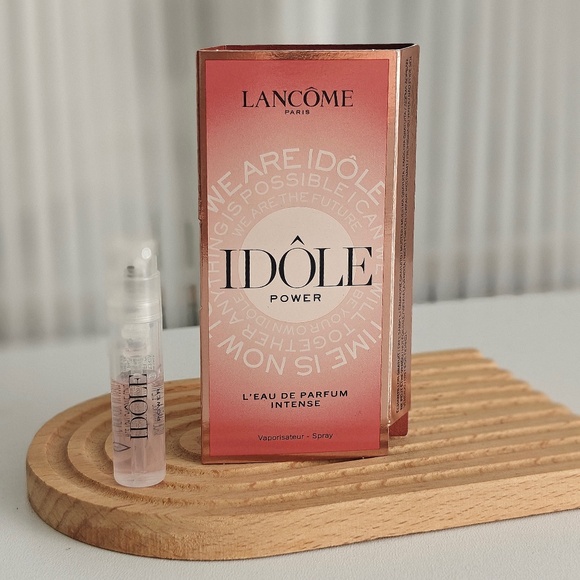 New Lancome Idole Power L'EDP 0.04 fl. oz/ 1.2 ml Sample Spray - Picture 1 of 1